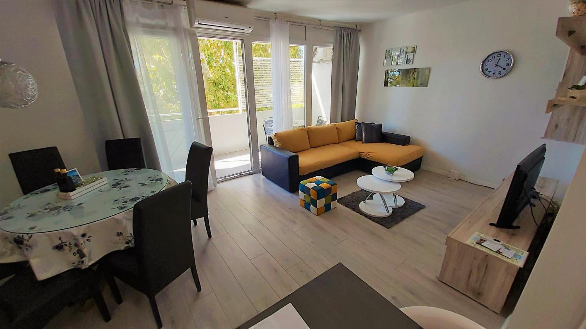 Apartment Punta Omis Ngoại thất bức ảnh