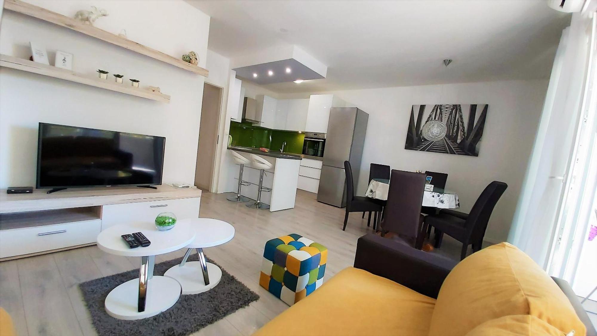 Apartment Punta Omis Ngoại thất bức ảnh