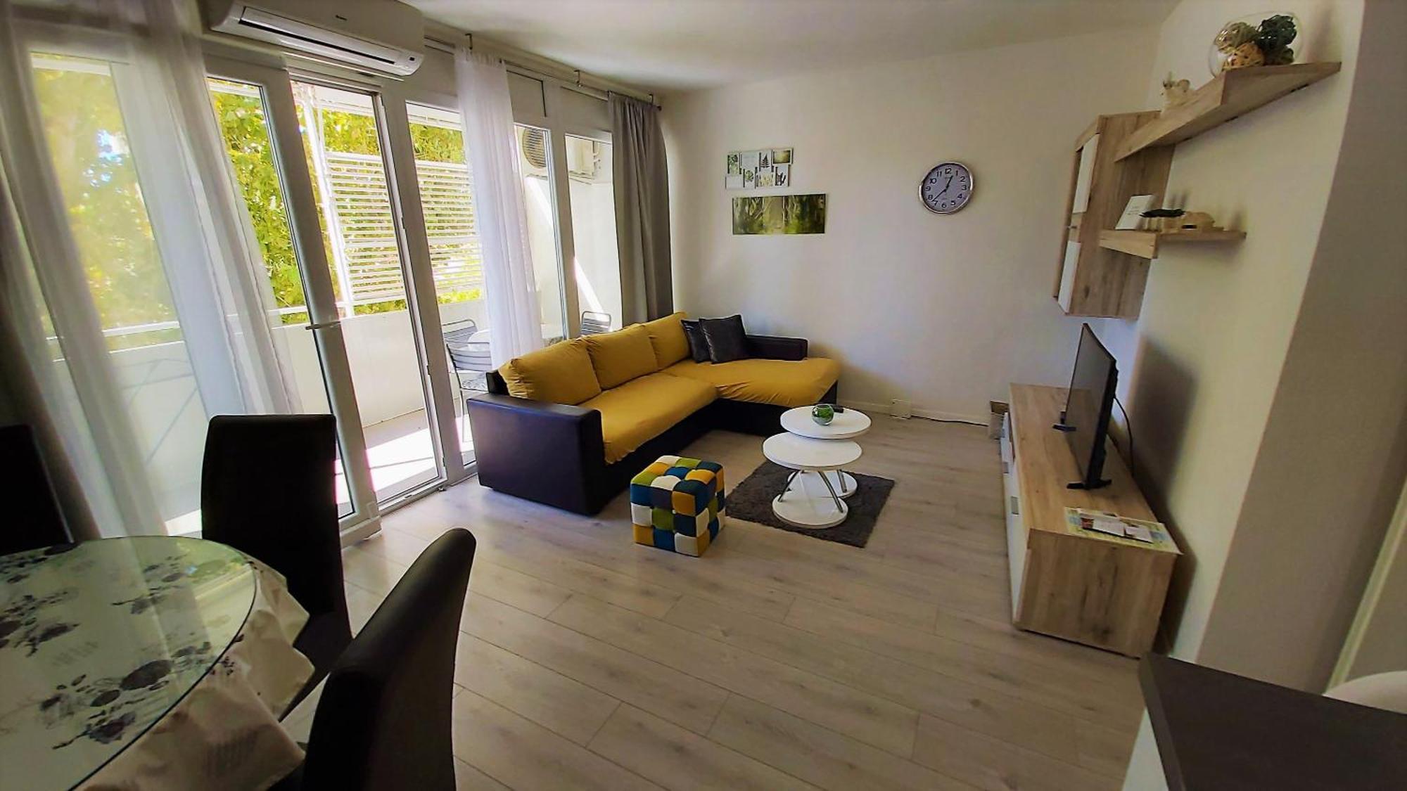Apartment Punta Omis Ngoại thất bức ảnh
